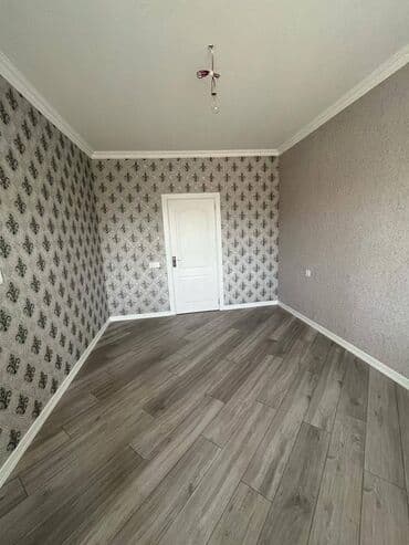 ucbucaq evlər: Bakı, 2 otaqlı, Köhnə tikili, m. Xalqlar Dostluğu, 60 kv. m — 2