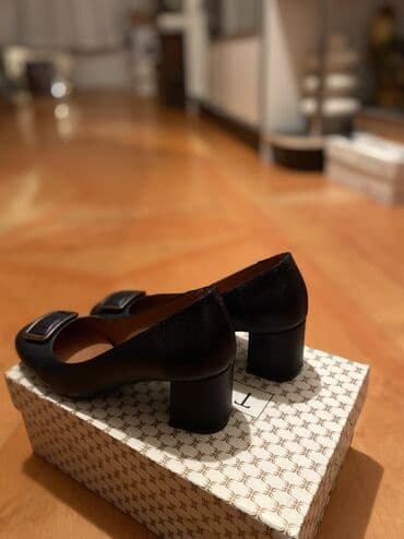 Digər ayaqqabılar: Tuflilər, Ölçü: 36, rəng - Qara, Yeni — 2