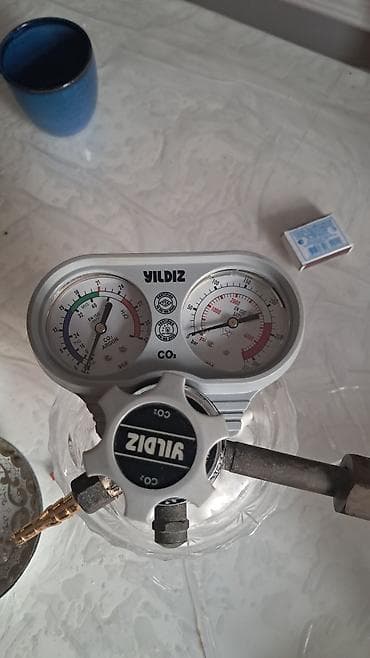 Ölçmə cihazları: Yildiz CO2 reduktor/manometr dəsti - Qaz növü: CO2 (şlanq çıxışında — 3