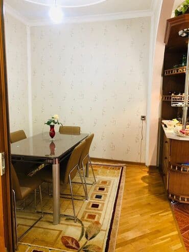 yeni guneslide ipoteka ile satilan evler: 4 otaqlı, 200 kv. m, Yeni təmirli — 4