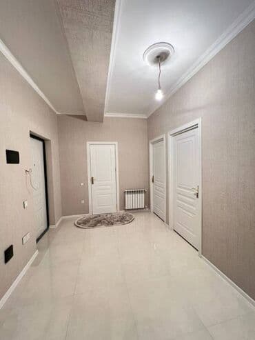 sibrizdə evlərin qiyməti: Mənzil kirayə verilir. 12.7 mərtəbə 3 otaq, mətbəx mebeli var, əşyasız — 12