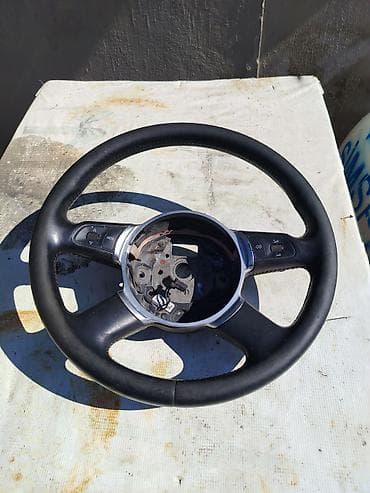 Məhsul: Avtomobil sükanı - Material: Dəri üzlüklü sükan çarxı, alt