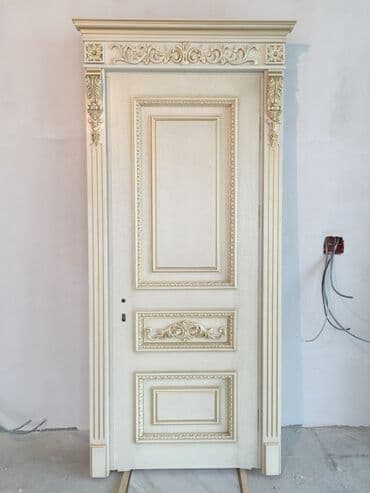Фурнитура и комплектующие: Daxili istifadə üçün nəzərdə tutulmuş dekorativ qapı. Bu qapı — 4