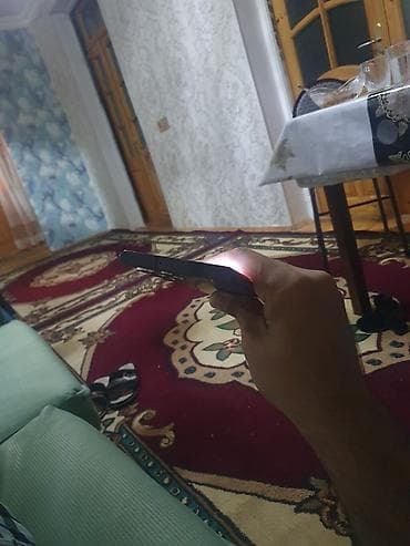 smart android box: Samsung Galaxy S22 Ultra, rəng - Qara, Simsiz şarj — 3