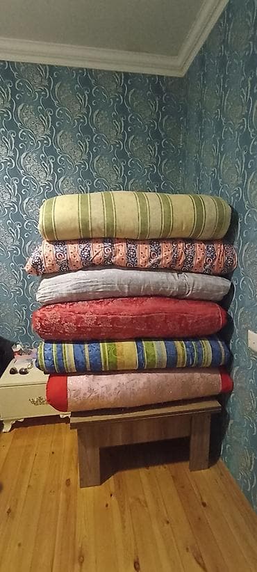 sadə matras: Dekorativ Sadə Yastıq — 3