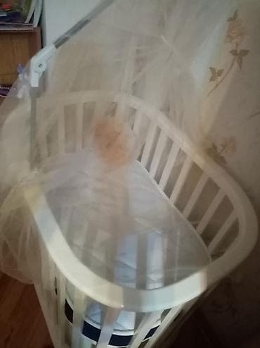 Uşaq mebeli: Oğlan və qız üçün, Yeni, Yumru, Beşik, Dəst ilə, Yellənmə mexanizmsiz — 5