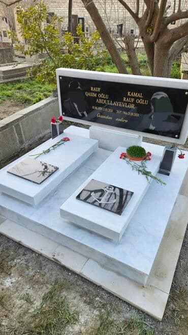 sürgülü cam balkon: Abidələr"Məzar daşları — 1