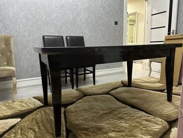 Stullar: Qonaq otağı üçün, İşlənmiş, Dördbucaq masa, 2 stul — 4