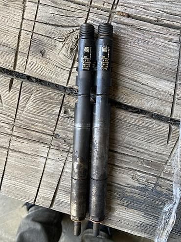 Məhsul: Dizel mühərriki üçün yanacaq enjektorları (2 ədəd) Təsvir: -