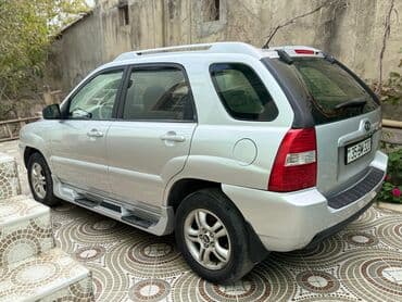 задний бампер мерседес: Kia Sportage, gümüşü rəng, krossover/SUV. Xüsusiyyətlər: - Kuzov: 5 — 5