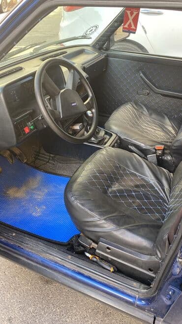 tofaş satış: Model: Tofas Şahin (sedan) Kuzov: 4 qapı, mavi rəng Yanacaq: Benzin — 10