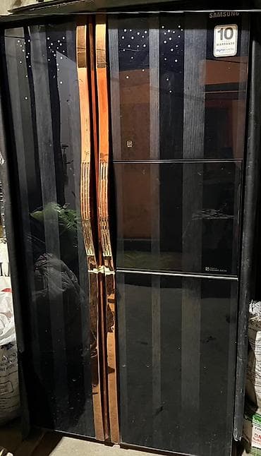 il: İşlənmiş 4 qapılı Samsung Soyuducu Satılır, rəng - Qara, Dispenserli — 1