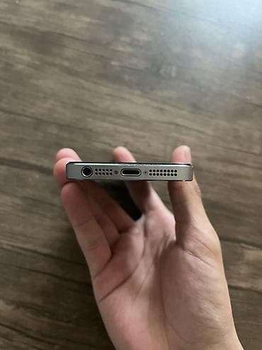 IPhone 5s, 64 GB, Space Gray, Barmaq izi — 4