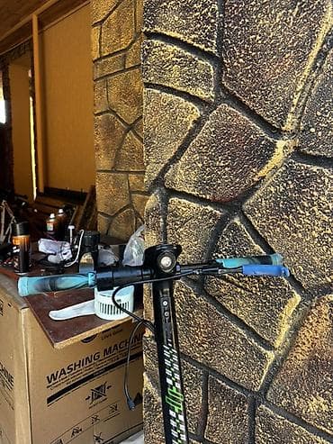 kugoo kirin m4 pro: İşlənmiş Elektrik samokat 10", 351 - 500 Vt, 26 - 35 km/s, Ünvandan götürmə, Ödənişli çatdırılma — 2