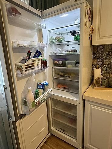 soyuducu aliram: 2 qapılı Whirlpool Soyuducu Satılır, rəng - Ağ — 3