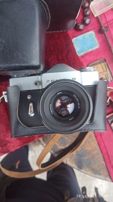 fotoaparat kirayəsi: Zenit fotoaparatı - Orijinal sovet istehsalı 35mm film fotoaparat - — 7
