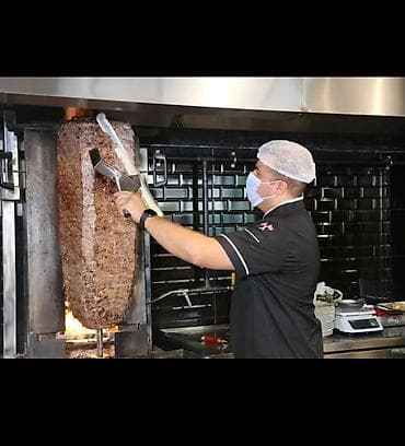 Dönərçi tələb olunur - Mal, quzu və ya toyuq ətindən klassik şiş