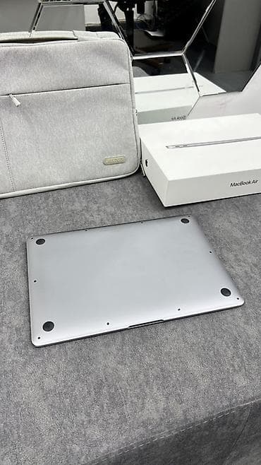 samsung galaxy tab a11: İşlənmiş Apple MacBook, 13.3 ", Intel Core i3, 256 GB, Ünvandan götürmə, Pulsuz çatdırılma, Ödənişli çatdırılma — 3