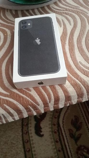 ayfon telefon: IPhone 11 — 7