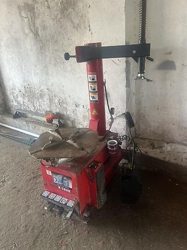 teker aparat: Avtomobil şin servisi üçün avadanlıq komplekti Tərkib: - Şin — 3