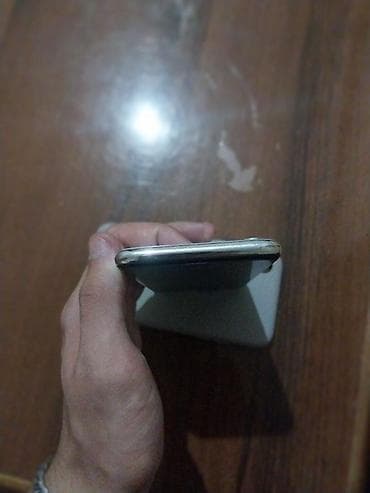 iphone 6 plas: IPhone X, 64 GB, Ağ, Face ID — 9