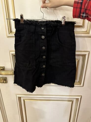 Kurtkalar: Qara denim ətək - Material: qalın denim (cotton qarışımı) - Rəng: tam — 2