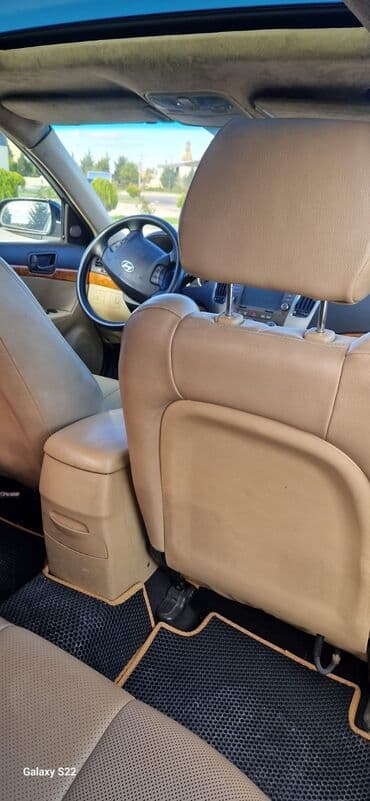 kia ceed 2010: Hyundai Sonata sedan – qara rəng, 4 qapı, arxa ötürücülük anteni — 9