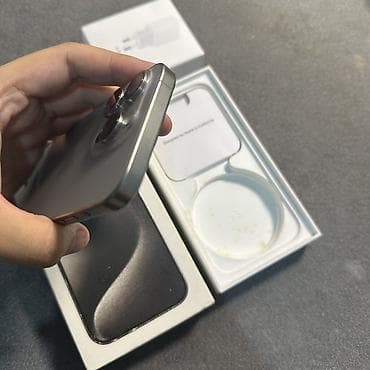 IPhone 15 Pro, 256 GB, Natural Titanium, Face ID — 5
