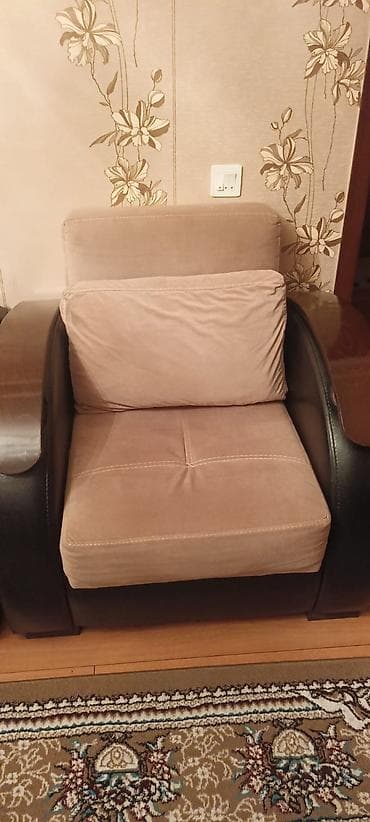 perla mebel divan: Qonaq otağı üçün yumşaq mebel dəsti - Tərkib: 1 ədəd geniş divan + 2 — 7