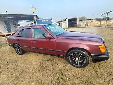 sprinter oturacaqlar: Mercedes-Benz E 230: 2.3 l | 1988 il — 3