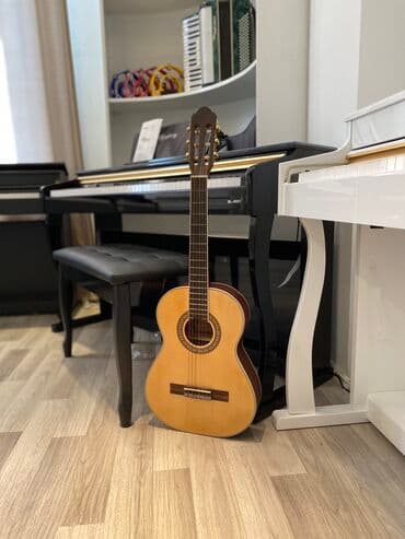 Casme klassik gitara Klassik,akustik,elektron,bass gitara modellərinə