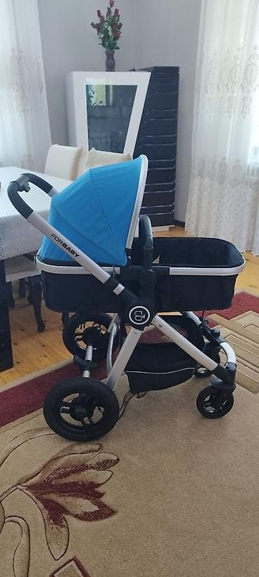 Çıxarıla bilən beşikli araba