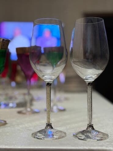 qız şəkilləri çəkmək: Qədəhlər — 10