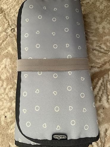 Kompakt qatlanan körpə bezi dəyişmə altlığı - Marka: BabyOno (etiket — 3