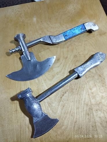 Sovet dövründən qalma biri 200,birisi 50 azn,, Məhsul: 2 ədəd metal