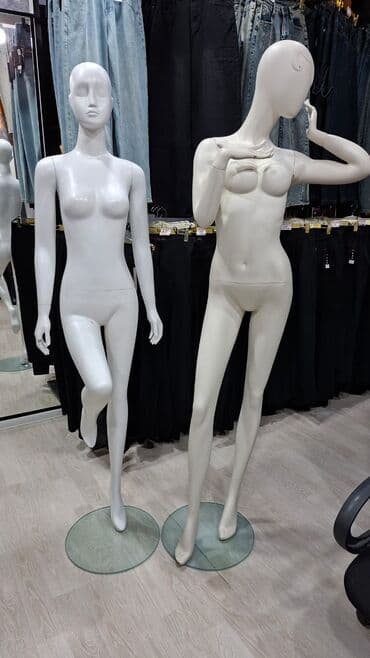 Qadın, Plastik, plastmas, Ağ