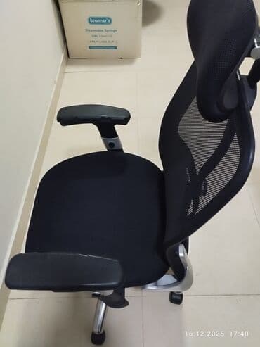 kreslo gence: Təkərli, Qolları tənzimlənir, Parça — 3