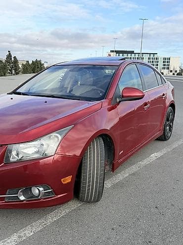 elden ele kredit masinlar: Chevrolet Cruze LTZ sedan - Korpus: 4 qapılı sedan, qırmızı rəng - — 4