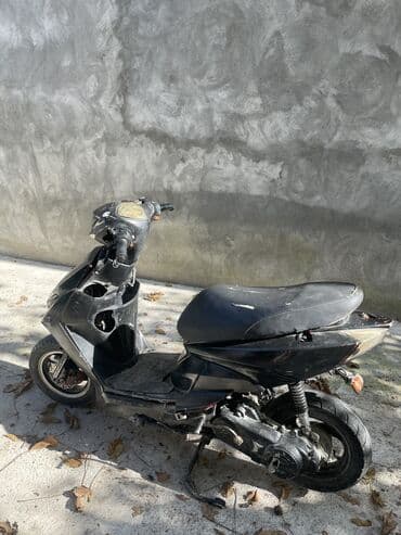 4 goz maşını: Moon - 50, 80 sm3, 2019 il, 23000 km — 2