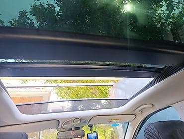 Hyundai Santa Fe: 2.4 l | 2014 il Krossover — 7