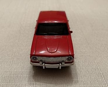 oyuncaq masin type 1: Qırmızı rəngdə metal oyuncaq avtomobil modeli - Korpus: die-cast — 3