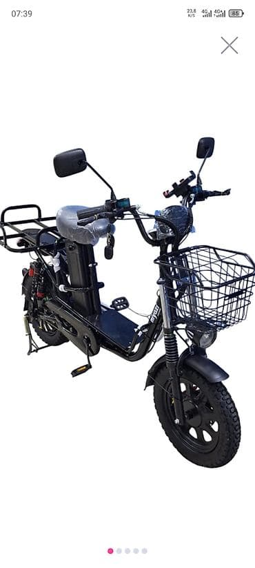 skuter servis: Demək olar ki yenidir.2000 azn alınıb.40 km sürülüb.1000w. 60V/24Ah — 1