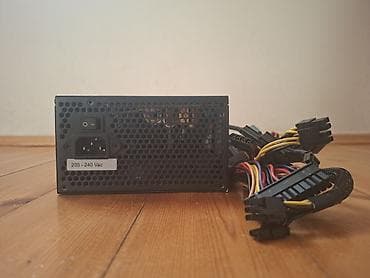 asus rog srtix: İntergator 600W qida bloku Tam işlək Metrolara çatdırılma 2 AZN — 3