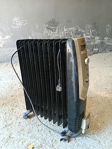 apple 15 pro: Tokla işleyir, işlenmiş radiotor.3 dənəsi 100 manat — 3