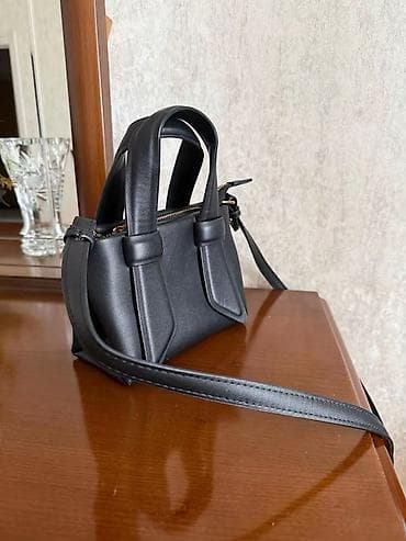 sattlar: MANGO- dan alinib. Az istifade olunub. Yep-yenidir. 10azn satilir — 4