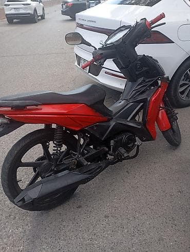 Nəqliyyat: Sport üslublu skuter/moped - Korpus rəngi: qırmızı-qara - Kuzov: açıq — 1