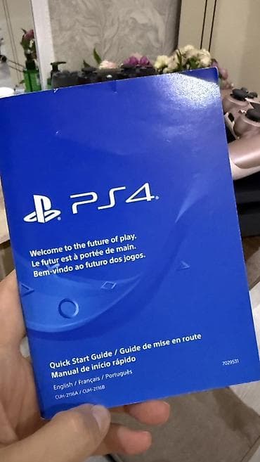 игровая консоль: Продаётся отличный комплект Sony PlayStation 4 Slim с объёмом памяти — 5
