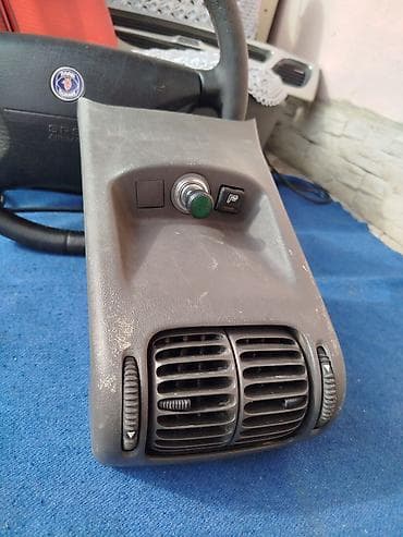 rezin: SAAB 9-5 üçün ehtiyat hissələri - Orijinal “Night Panel” düyməli — 9