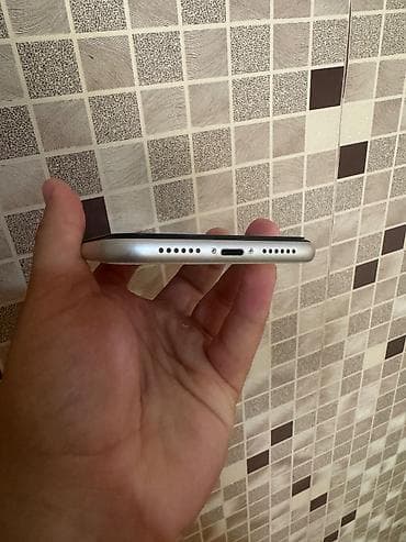 Elektronika: IPhone 11, 128 GB, White Titanium, Barmaq izi, Face ID, Simsiz şarj — 2