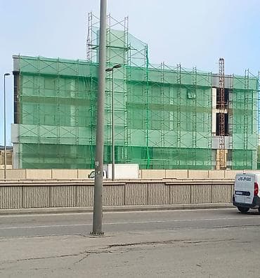 yaşıl setkalar: Fasad qoruyucu şəbəkə və armatur aralıq tutucuları Məhsullar: - Fasad — 1